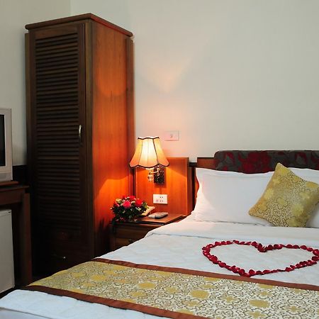Thai Ha Hotel Hanoi Esterno foto