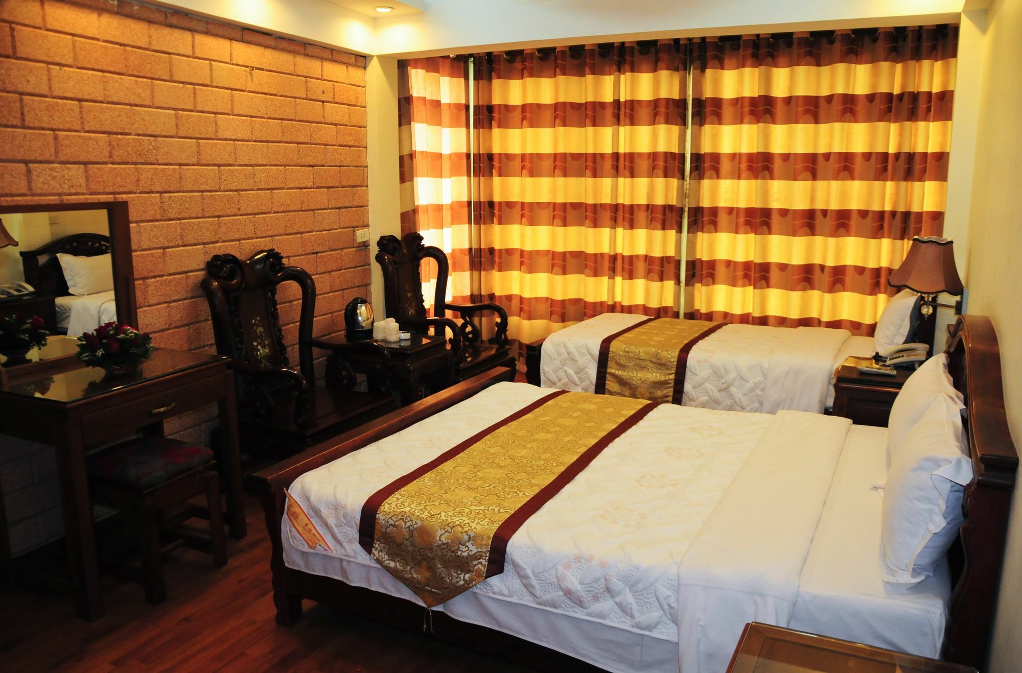 Thai Ha Hotel Hanoi Esterno foto